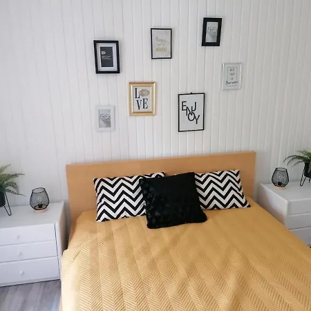 Apartmanhaz * Balatonfüred