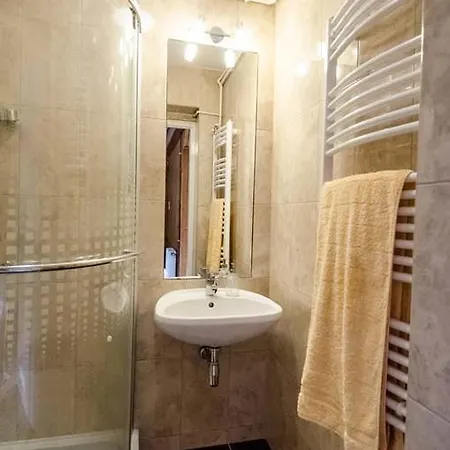 Apartmanhaz Balatonfured