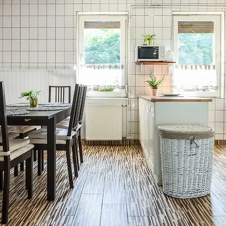 Apartmanhaz * Balatonfured