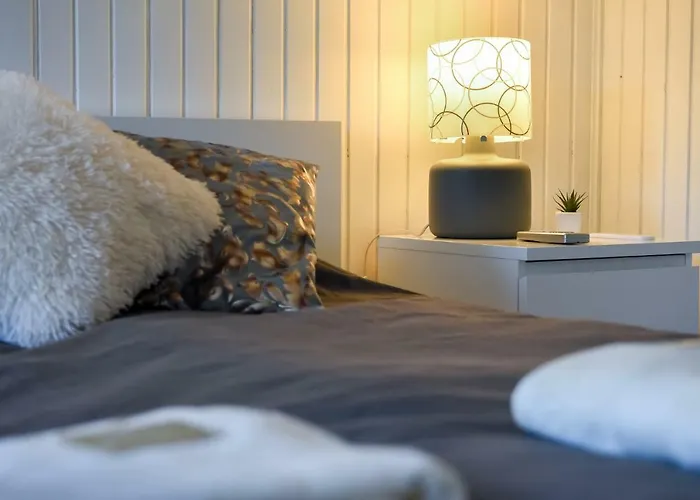 דירה Apartmanhaz באלאטונפורד