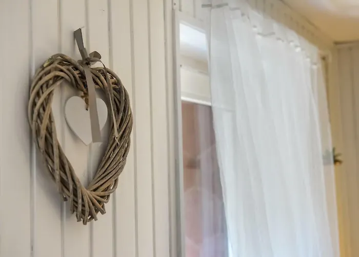 Apartmanhaz דירה