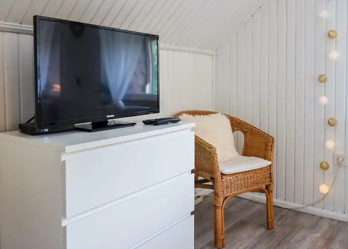 Apartmanhaz דירה *